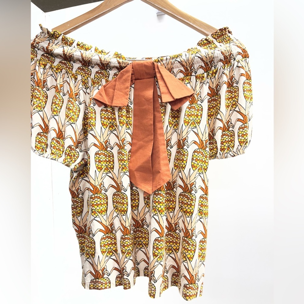 Anthropologie Porridge Off-Shoulder Pineapple Print Top with Rust Bow - Picture 4 of 6